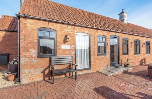 Horncastle Cottage | Juice Trump - UK36670