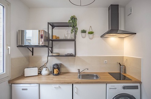 Hincmar Apartment | Julia Home, Centre Reims Avec Parking