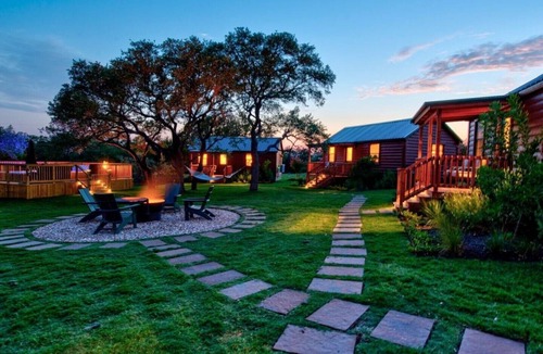 Austin Cabin | Julie's Cabins Luxury Retreat 2