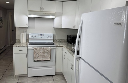 Hempstead Apartment | Julie's Cozy 2 Bedroom Apartment