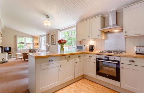 Churchill House | Juliet Lodge