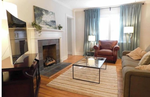 Decatur House | Juliet Manor in Historic Districtnn