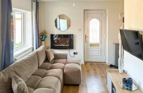 Grantham House | Julius-Den