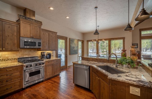 Sunriver House | July 12-19th JUST OPENED Happiness Just Around The Bend, Caldera Springs, Bend