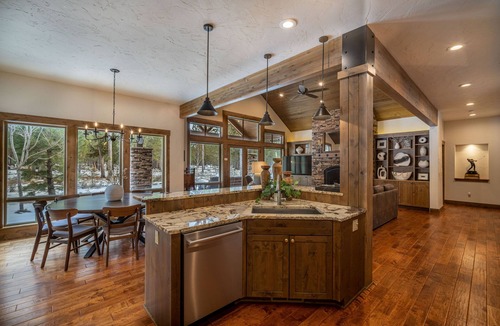 Sunriver House | July 12-19th JUST OPENED Happiness Just Around The Bend, Caldera Springs, Bend