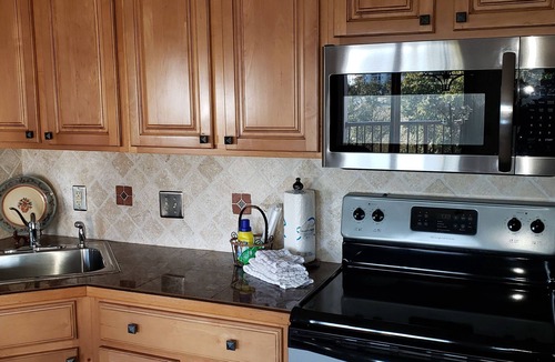 Folly Field Villa | JULY 18-AUG&:OCEANVIEW3RDFL,2B/2B,50ydtoBEACH,POOL,nNEW tile shower,ELEVATOR
