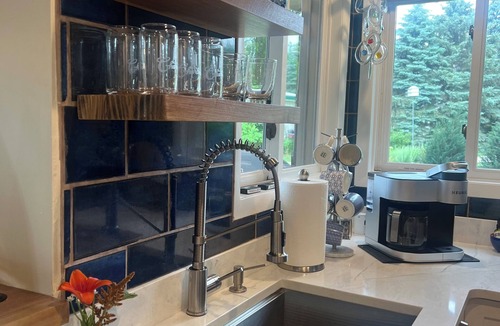 Charlevoix House | July 25th - Aug. 1st Available!