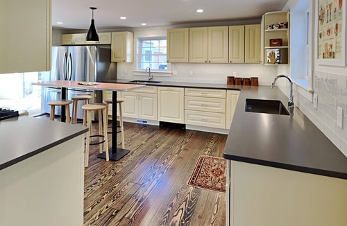 Glenn House | July 4th Discount-Private Compound, Main+Cottage/Cabins,Indoor Pool Spa