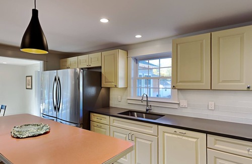 Glenn House | July 4th Discount-Private Compound, Main+Cottage/Cabins,Indoor Pool Spa