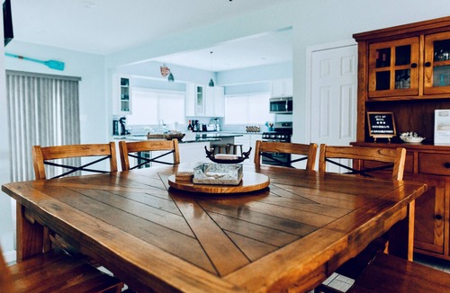Ventnor City House | July Dates Available | 1½ Blocks to Beach | Entire 4BR Home | Deck | Beach Gear