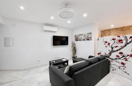 San Lorenzo Apartment | July Modern Loft