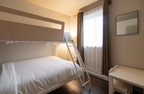 Saint Ferreol les Neiges Ski Chalet | Jumelle d'en haut 1817 - 5 chambres - 15 personnes