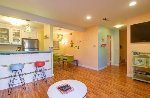 Hermosa Village House | Jun 27-Jul 1/GVH3/Closest Walk2Disney+CUTE+Wifi+Netflix+Pool+Spa+ 2 Parking