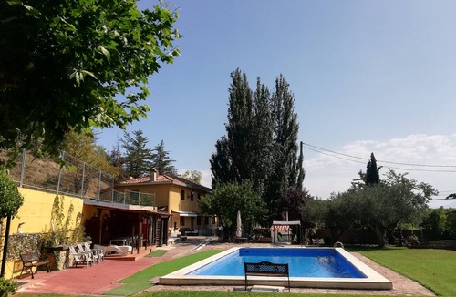 Lanciego/Lantziego Cottage | JUNCALVERA Villa with swimming pool in Rioja Alavesa