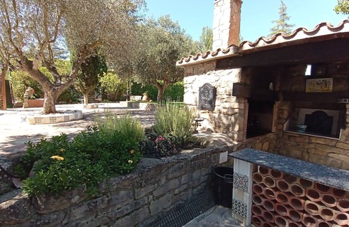 Lanciego/Lantziego Cottage | JUNCALVERA Villa with swimming pool in Rioja Alavesa