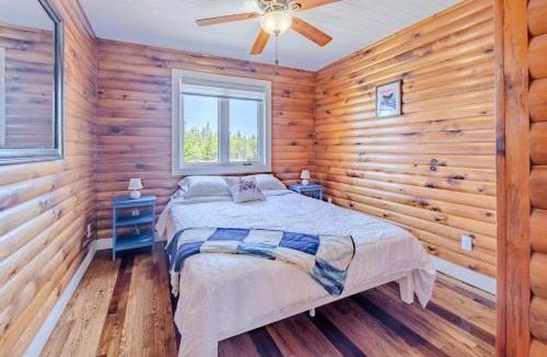 Brigus Junction House | Junction Lookout Cottage 3BR, Hot Tub Water View