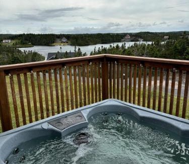 Brigus Junction House | Junction Lookout Cottage 3BR, Hot Tub Water View