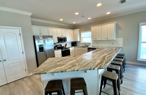 Morgantown House | June 13 Wk Open! Beach front w/Pools