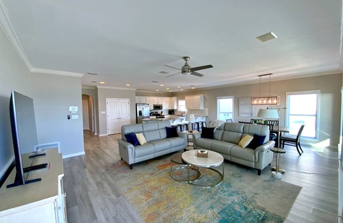 Morgantown House | June 13 Wk Open! Beach front w/Pools