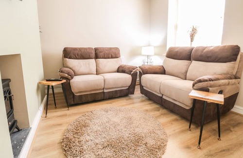 Denbigh House | June Cottage, DENBIGH