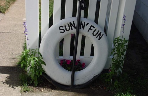 Noyack House | JUNE, JULY & AUGUST DATES PRIVATE BEACH ON NOYAC BAY SAG HARBOR SPECTACULAR!