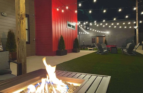Cherokee Triangle Apartment | Jungalou @ Bungalou + Bourbon Bar + Gameyard
