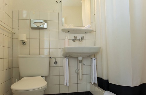 Wilderswil Hotel | Jungfrau Hotel Annex Alpine Inn