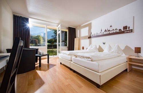 Wilderswil Hotel | Jungfrau Hotel Annex Alpine Inn