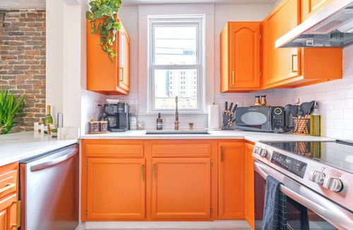 Short North Resort | Jungle Lundy Masterhouse