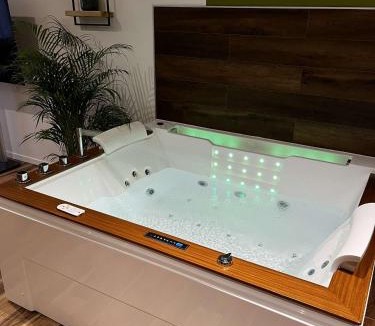 Sotteville-les-Rouen House | Jungle room