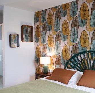 Queven Apartment | Jungle Room - Studio avec spa privé