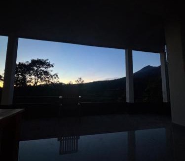 Bayan Cabin | jungle senaru cottage