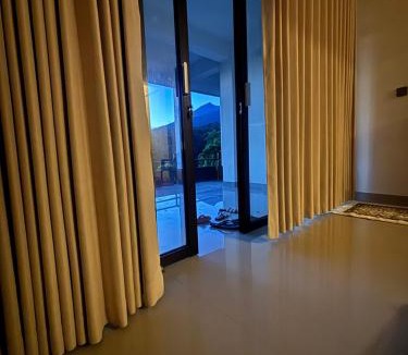 Bayan Cabin | jungle senaru cottage