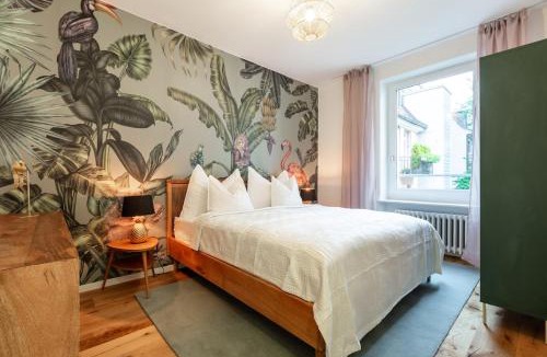 District 6 Apartment | Jungle Suite 3 King Beds & Terrace Zürich HB