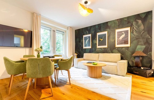 District 6 Apartment | Jungle Suite · Exklusive 3-SZ Designwohnung Zürich
