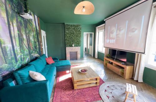 Centre Ville Apartment | Jungle Urbain- Sauna - Ciné - Hamac - Hyper centre