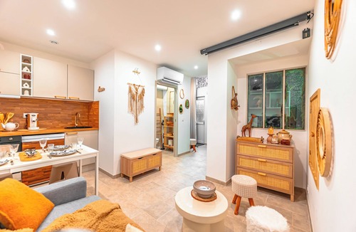 Albertville Apartment | Junglecavern - Private spa, unusual accommodation