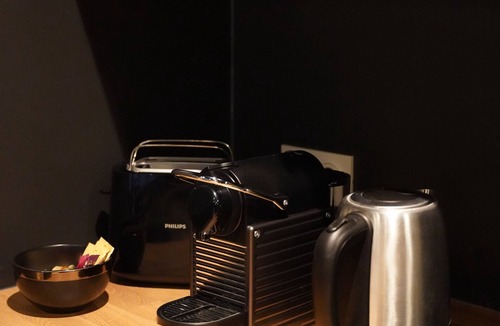 Centre-ville Apartment | Junglia Suite - Spa & Ciné