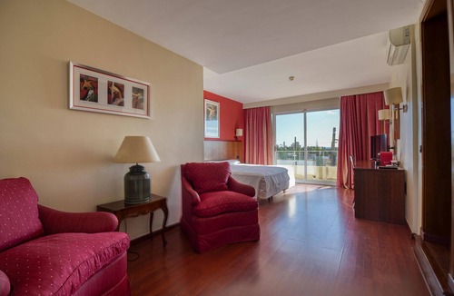Muchamiel House | Junior Suite .
