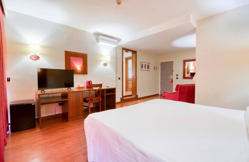 Muchamiel House | Junior Suite .