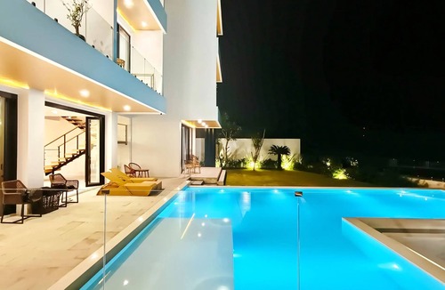 Kuta Villa | Junior Suite 2 - VILLA VALITOn