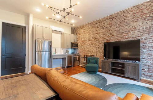 Frankfort Hotel | Junior Suite, Queen Accessible