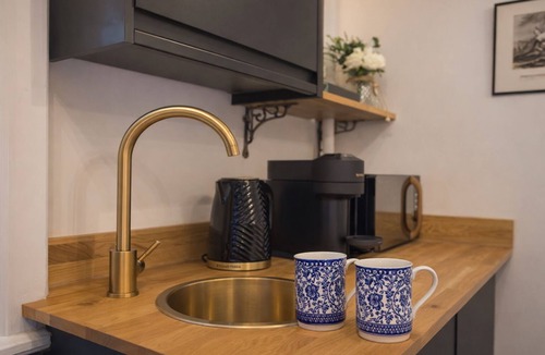 Willingham Apartment | Junior Suite - Willingham House