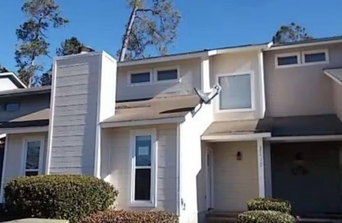 Martinez House | Juniper: 3 bedroom w/pool