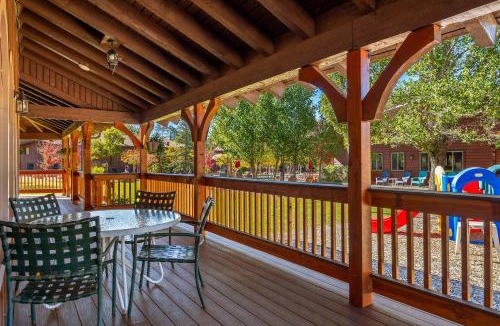 Pinetop Apartment | Juniper-Boardwalk by Roundhouse Resort and Spa