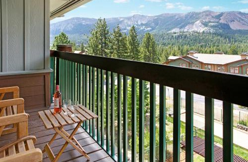 Mammoth Lakes Resort | Juniper Springs Resort