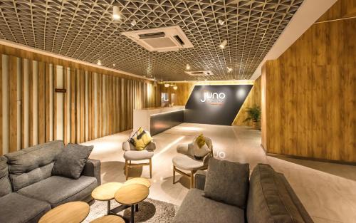 Jakarta Hotel | Juno Jatinegara Jakarta