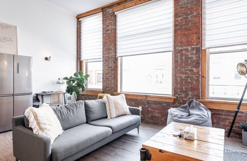 Stratford Apartment | Juno Lofts: Memories of Chelsea