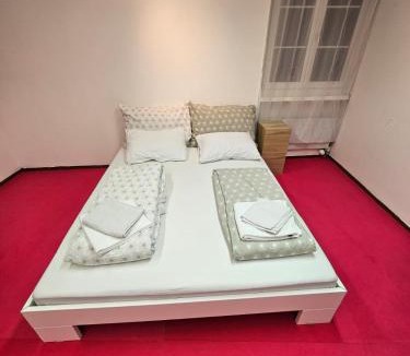 Old Town House | Jupiter - Comfortable Private Room - Chur Old Town