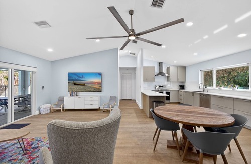 Jupiter Farms House | Jupiter Fun Family Heated Pool Home Fire Pit